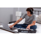 Alesis V25 MKII USB/MIDI keyboard