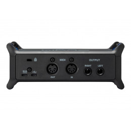 ZOOM UAC-232