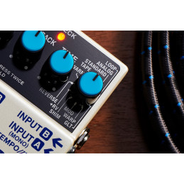 BOSS DD-8