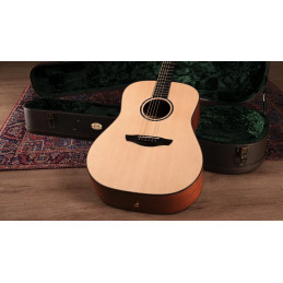 Faith Saturn Case Dreadnought Deluxe