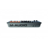 M-AUDIO Oxygen 25 IV -  25 kláves, 8 ovládačů, 8 padů